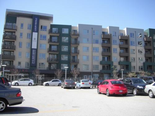 SAN_PEDRO_ST_APTS20_SAKURA_BLDG-1.JPG